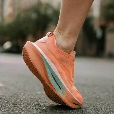 Chaussure de course | Performances ultralégères - Reboot Athletic Power – Santé, Sport et Récupération à domicile